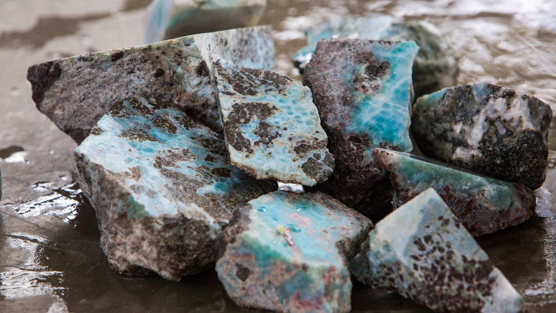 Genuine larimar