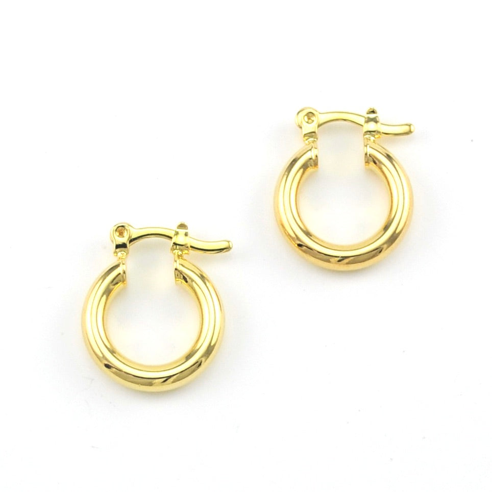 18k Gold Fill 15mm Medium Thick Selena Hoop Earrings