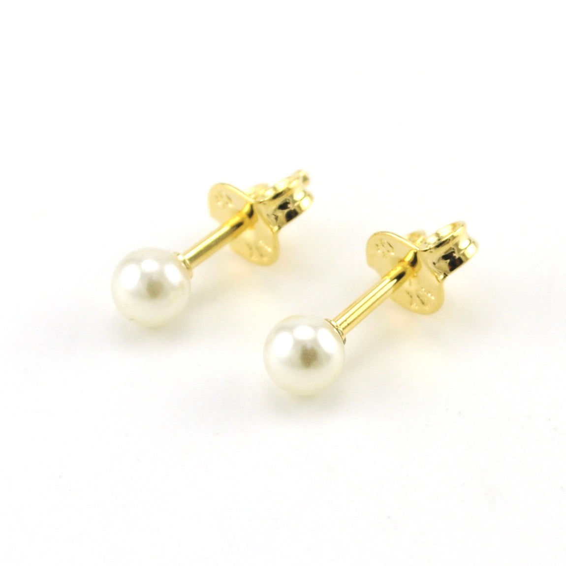 18k Gold Fill 4mm Classic Pearl Stud Earrings