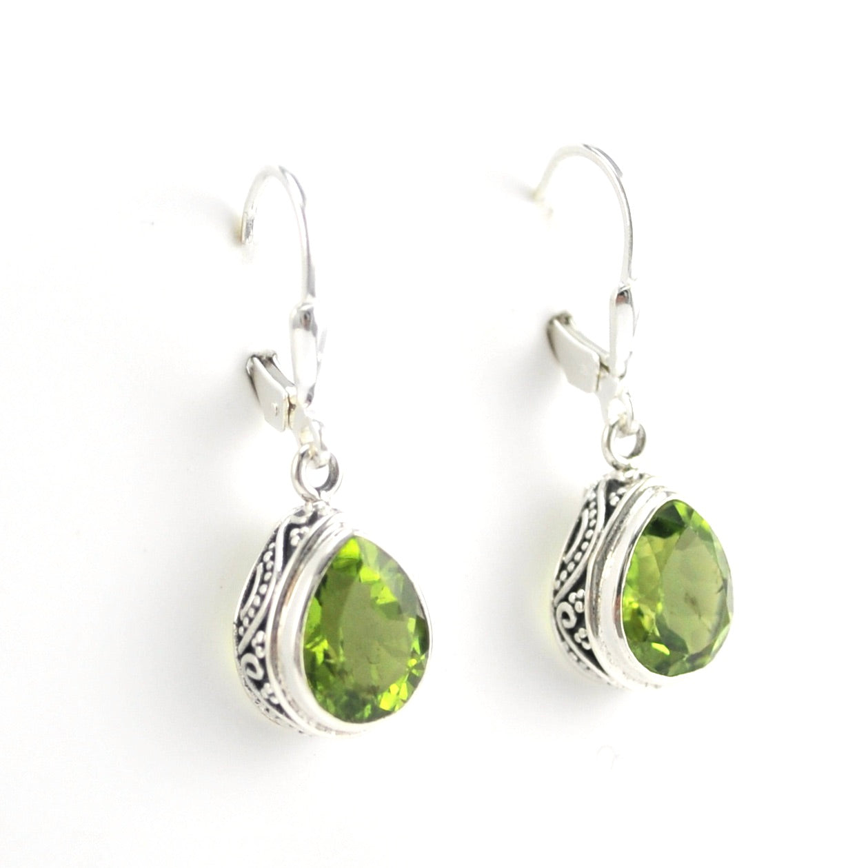 Side View Silver Peridot 8x10mm Tear Bali Earrings