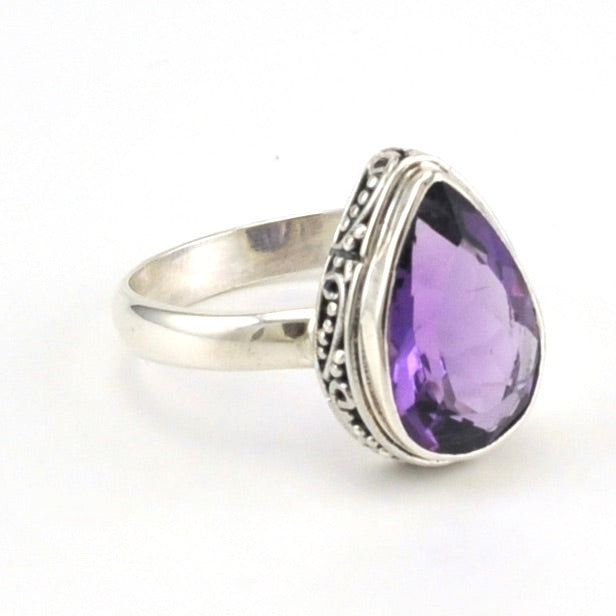 Side View Sterling Silver Amethyst 9x14mm Tear Ring