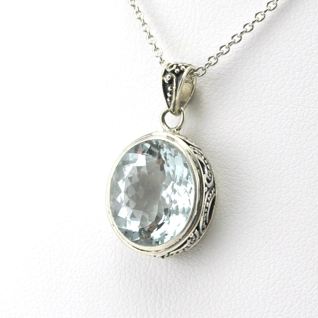 Side View Sterling Silver Aquamarine 11x13mm Oval Bali Necklace