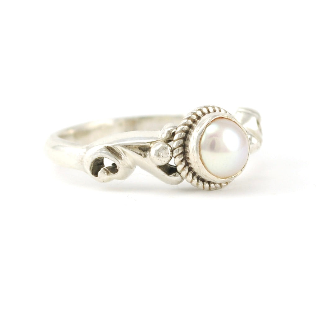 Alt View Sterling Silver Pearl 5mm Ring