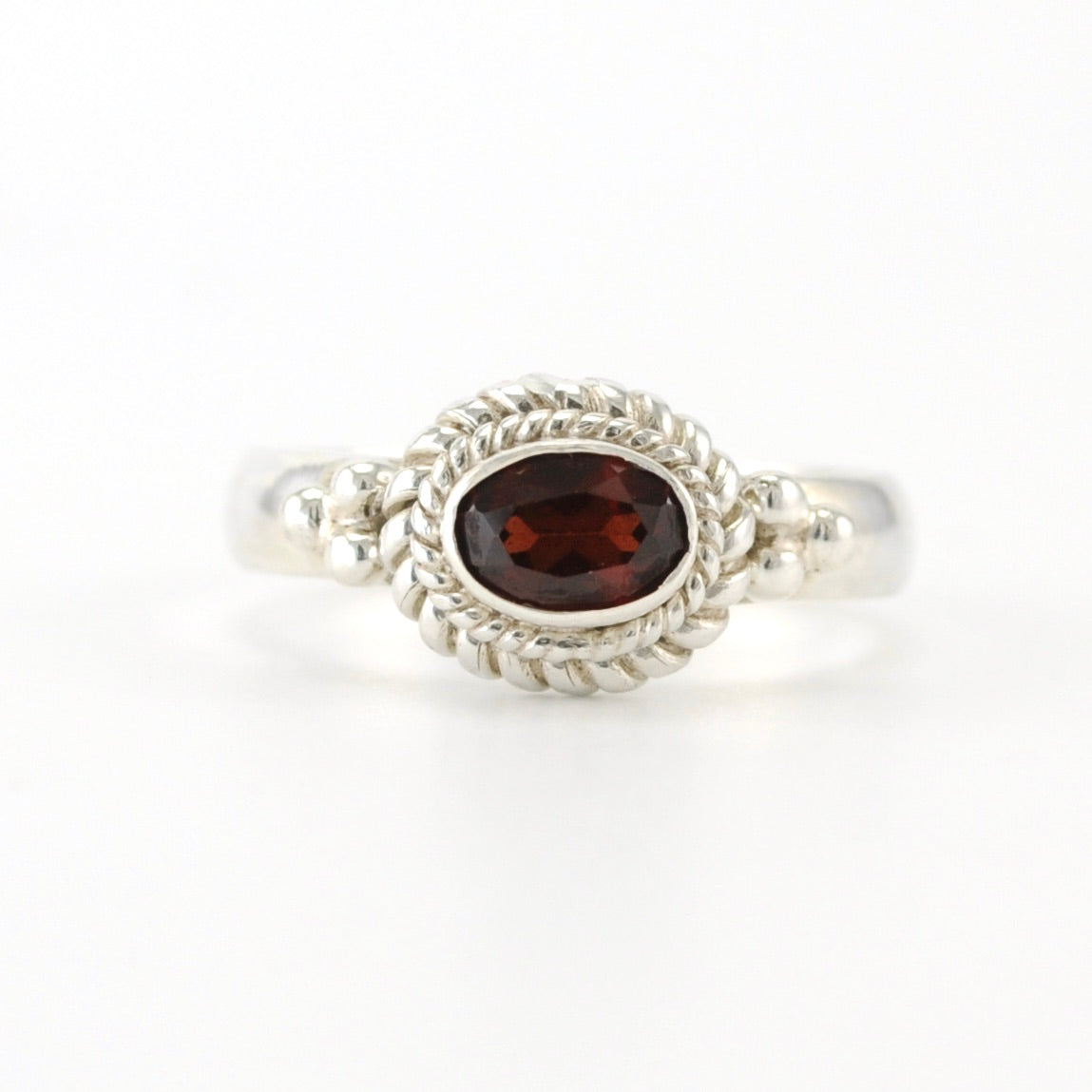 Sterling Silver Garnet 4x6mm Oval Ring