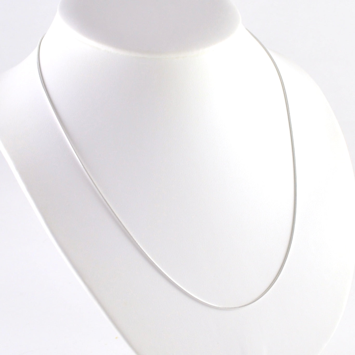 Side View Sterling Silver 20 Inch Snake 025 Chain
