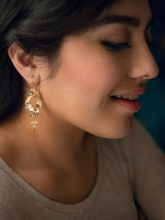 Model View Hawaiian Wedding Earrings