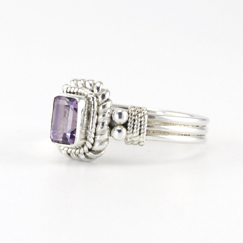 Side View Silver Amethyst 4x6mm Rectangle Ring