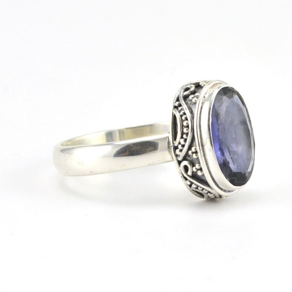 Side View Silver Iolite Oval Bali Ring