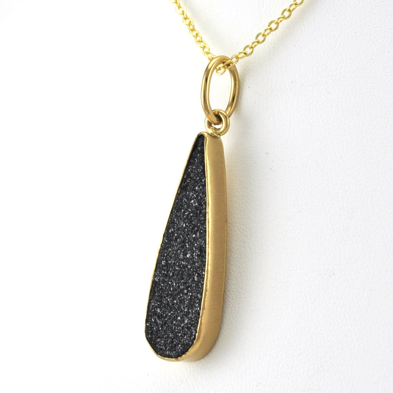 Gold Chain with Black Gems 8 Necklace