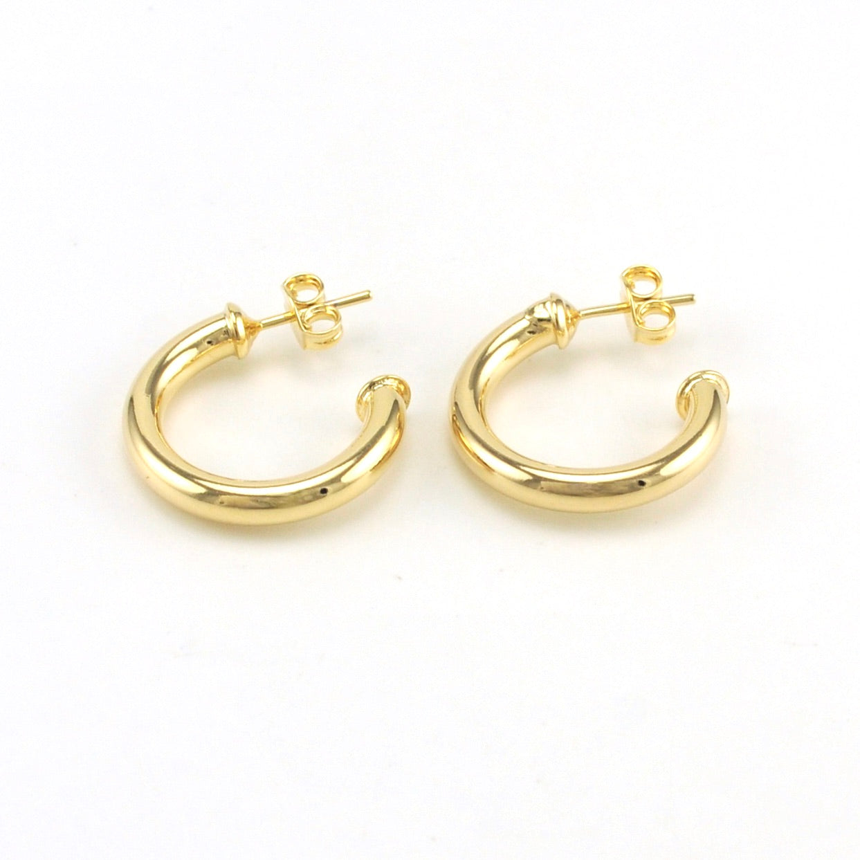 Alt View 18k Gold Fill C Hoop 19mm Hoop Earrings