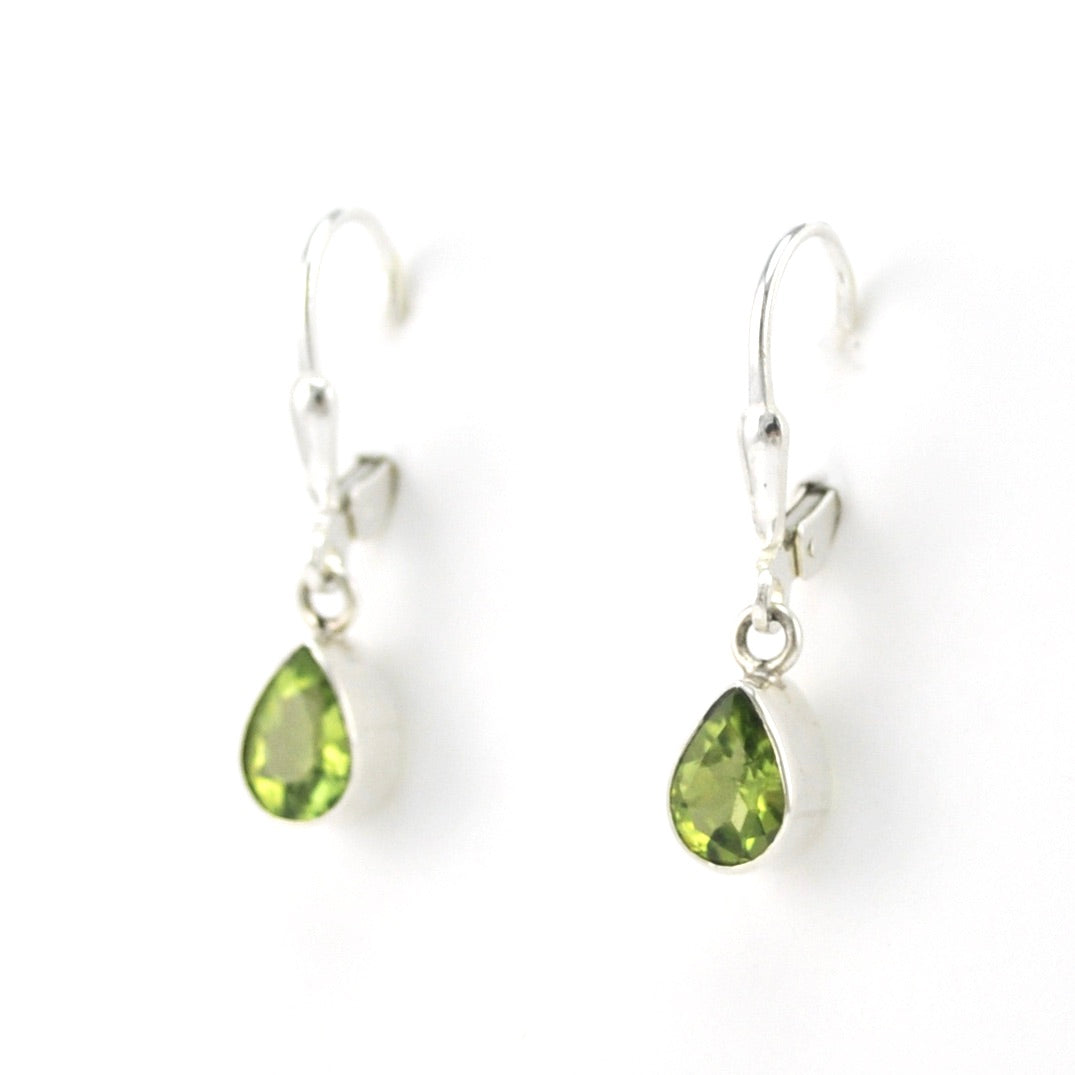 Side View Silver Peridot 5x7mm Tear Dangle Earrings