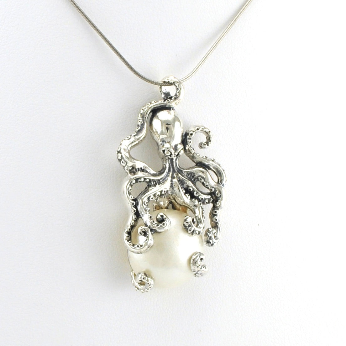 Alt View Sterling Silver Mabé Pearl Octopus Polished Pendant