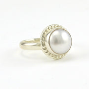 Side View Sterling Silver Pearl Large Rope Ring