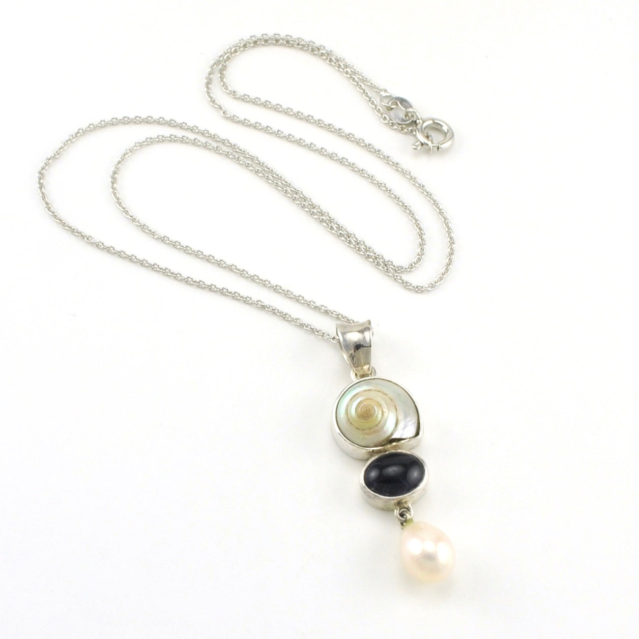 Sterling Silver Malabar Shell Iolite Pearl Necklace