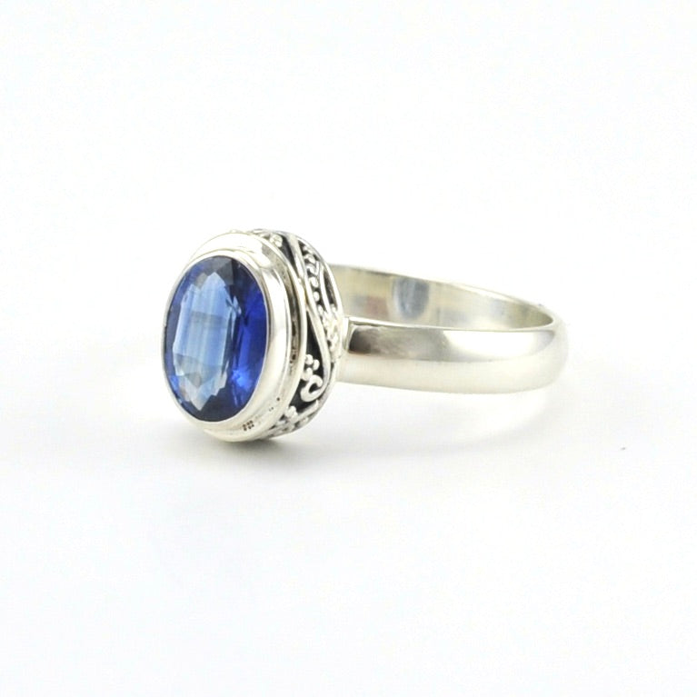 Sterling Silver Kyanite 6x8mm Oval Bali Ring
