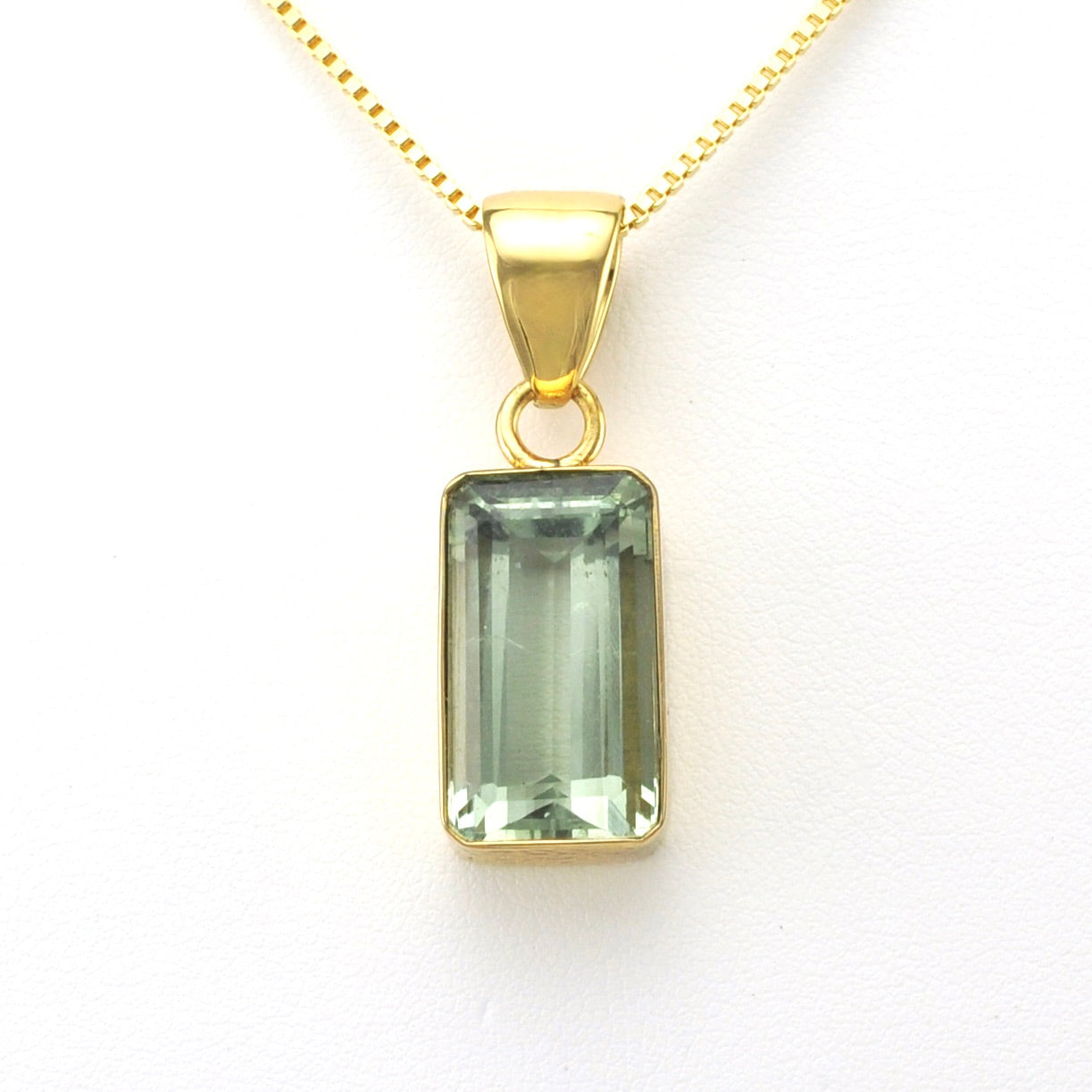 Front View Alchemía Green Amethyst Rectangle Pendant