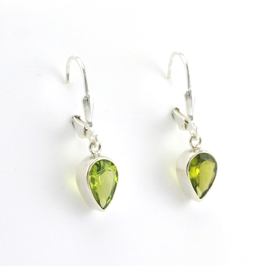 NWT $158 Sundance MOONSTONE PERIDOT online Sterling Silver Dangle Gemstone Earrings NEW