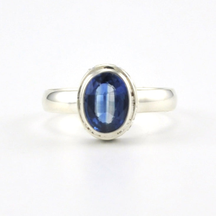 Alt View Sterling Silver Kyanite 6x8mm Oval Bali Ring