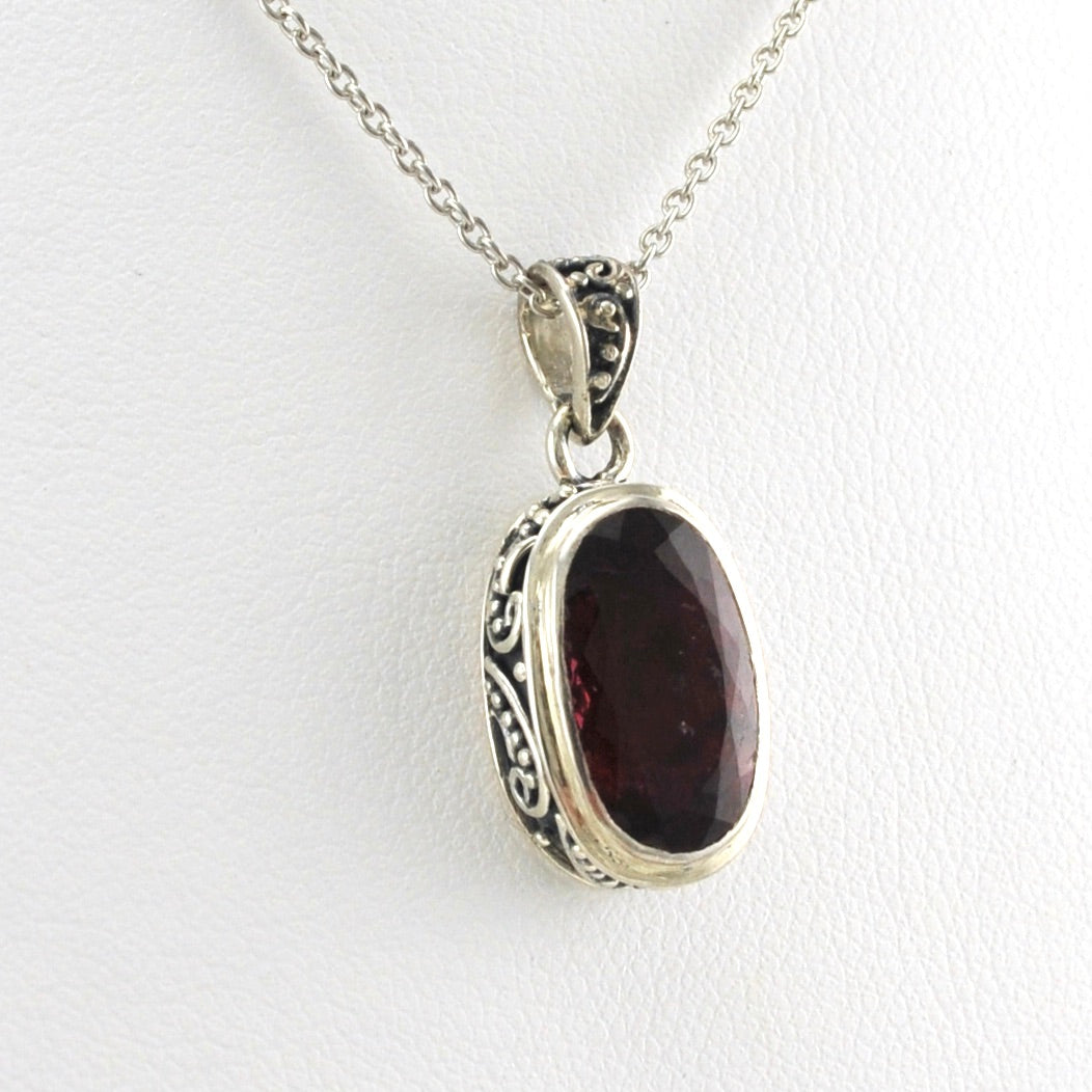 Alt View Sterling Silver Tourmaline 8x13mm Oval Bali Necklace