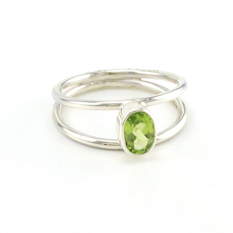 Side View Sterling Silver Peridot 5x7mm Oval Ring