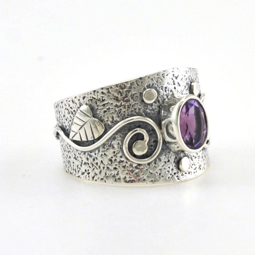 Side View Sterling Silver Amethyst 5x7mm Oval Leaf Ring