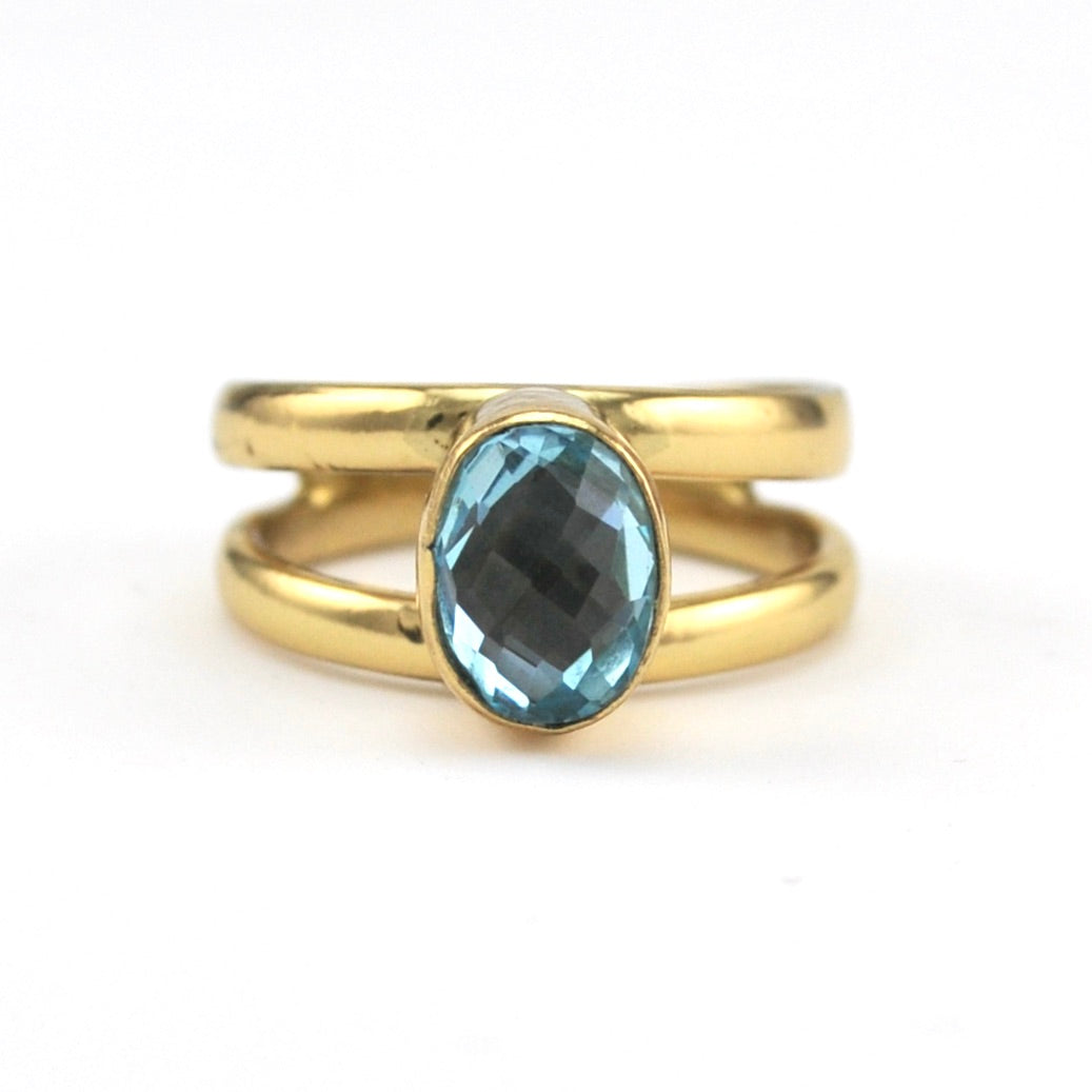 Alchemía Blue Topaz Oval Ring