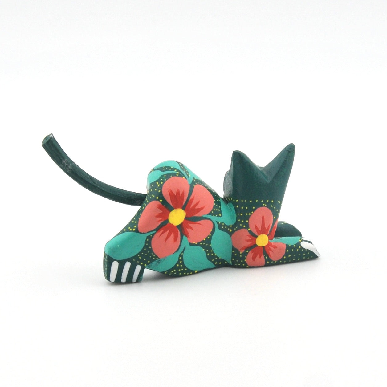 Alternate View Cat by Rios