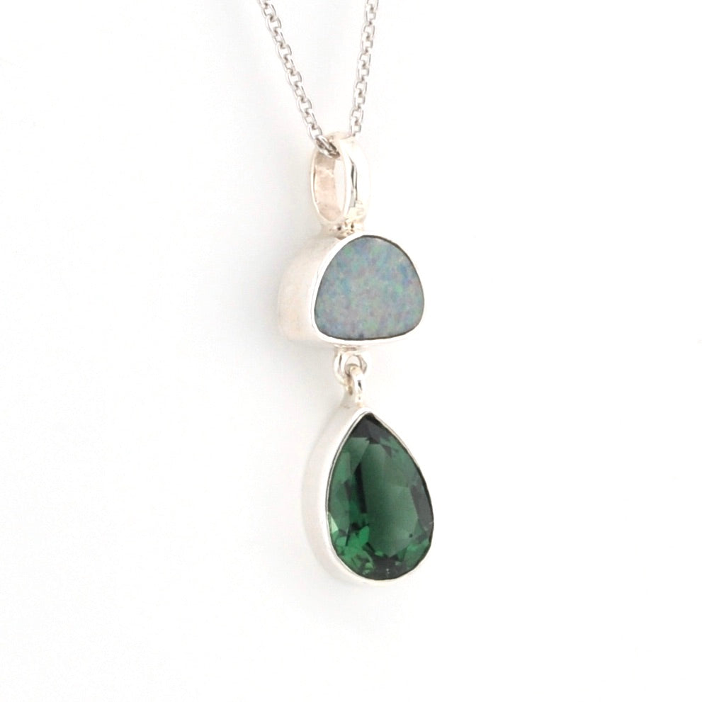 Alternate View Opal Green Quartz Necklace