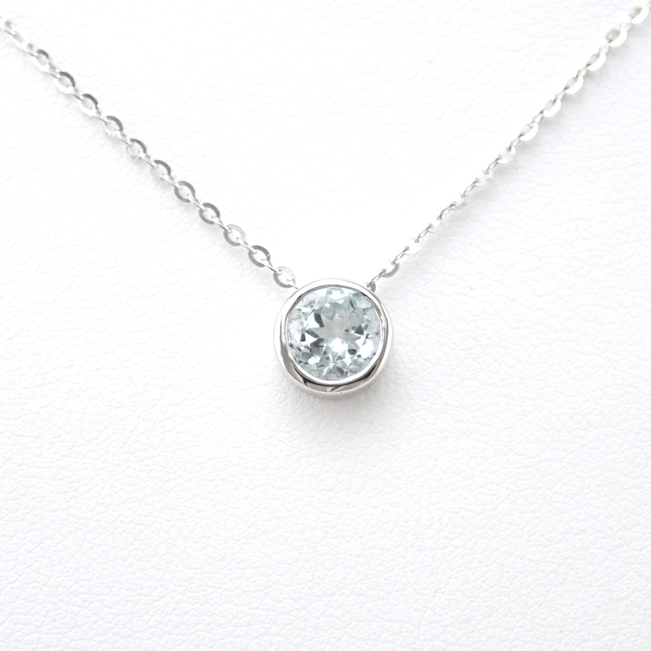Alternate View Silver Aquamarine .8ct Round Necklace