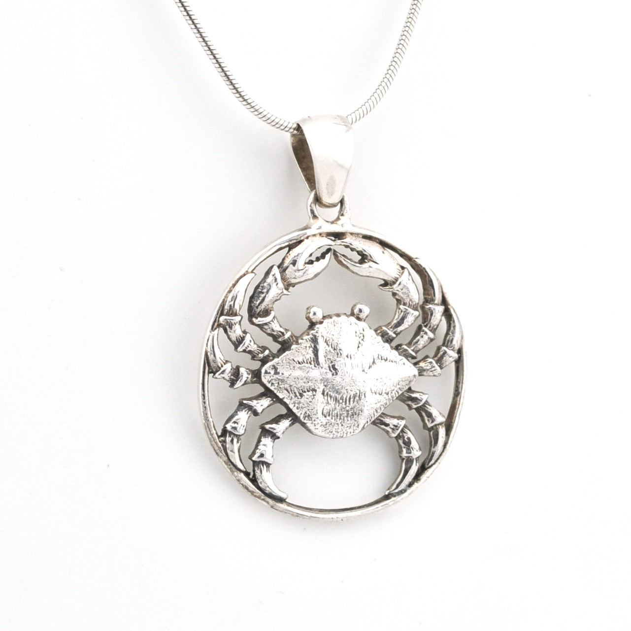 Alternate View Silver Crab Round Pendant