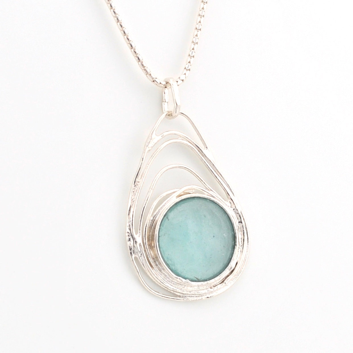 Alternate View Silver Washed Roman Glass Round Necklace