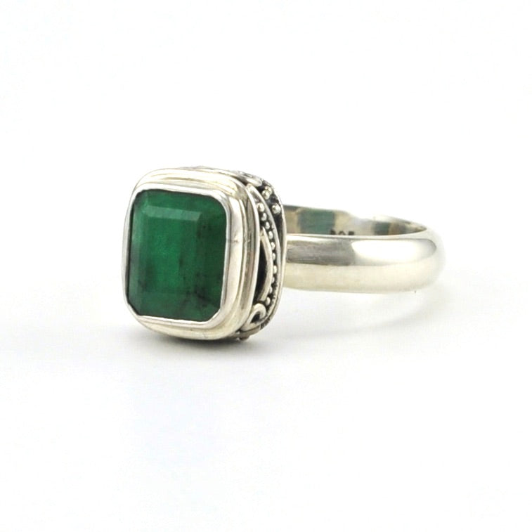 Sterling Silver Emerald 8mm Square Bali Ring Size 7