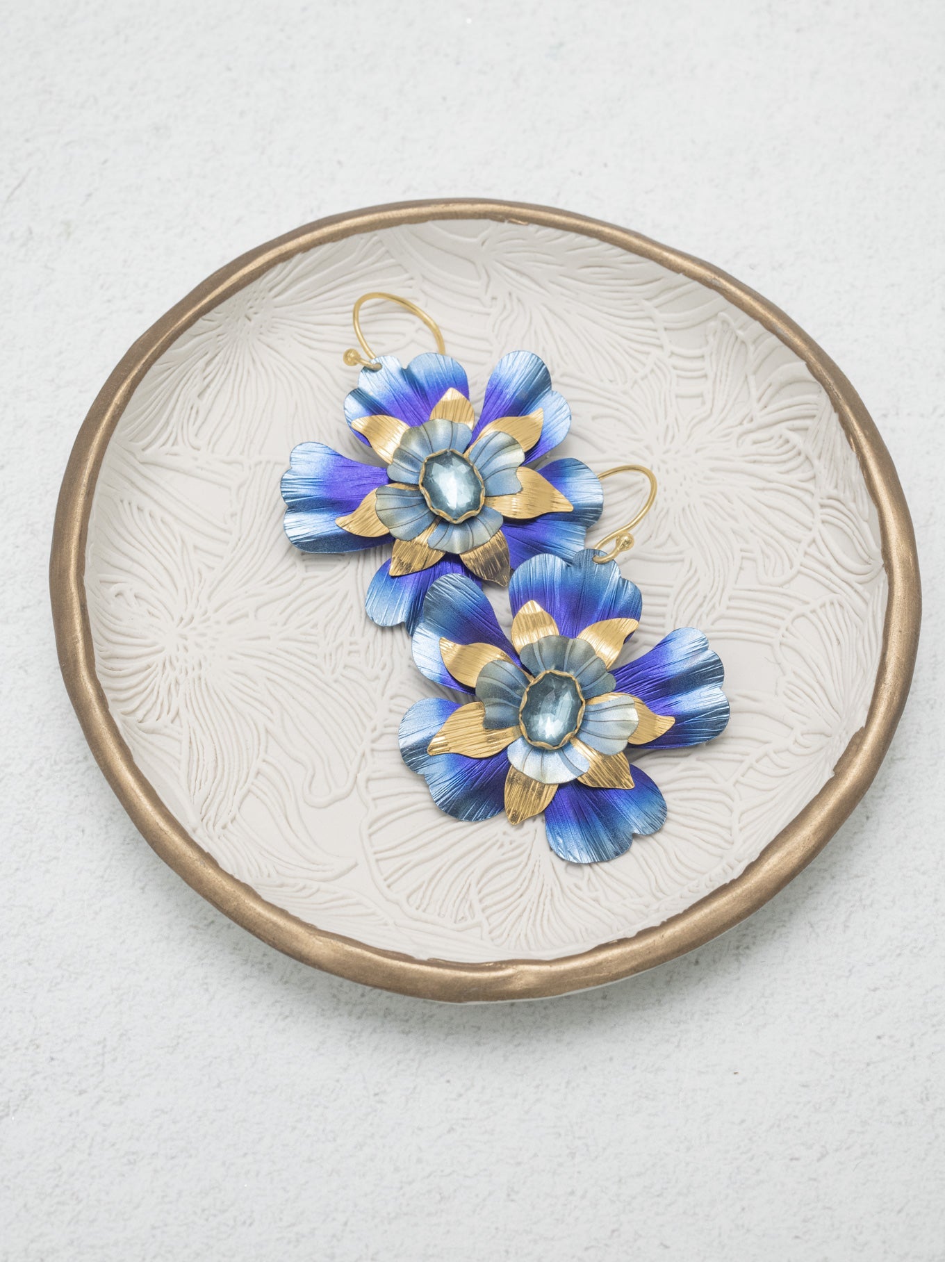 Bonnie Blue Bountiful Bloom Earrings in Dish