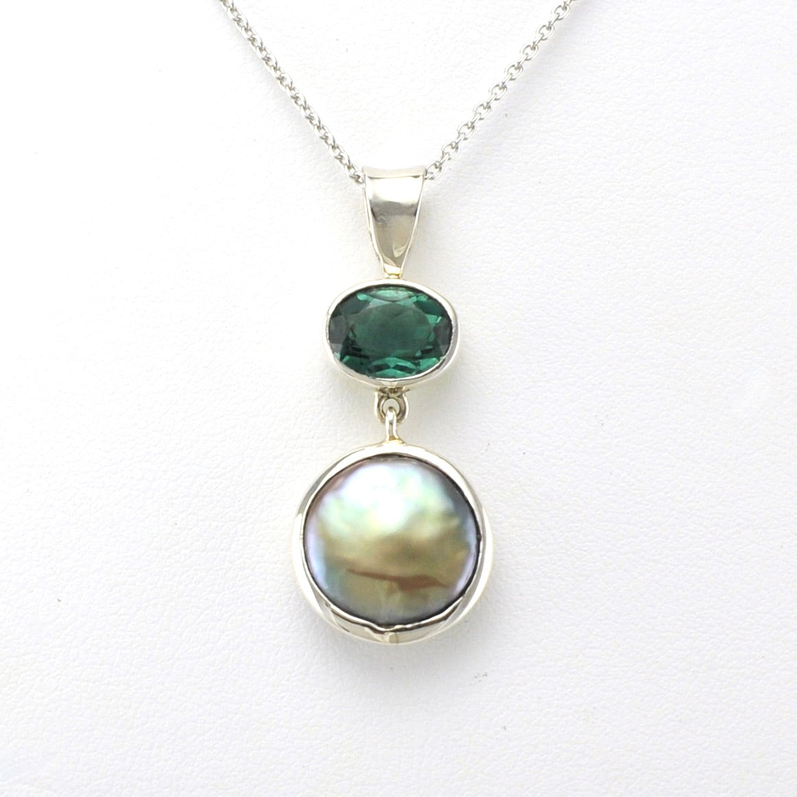 Alt View Sterling Silver Green Quartz Coin Pearl Necklace