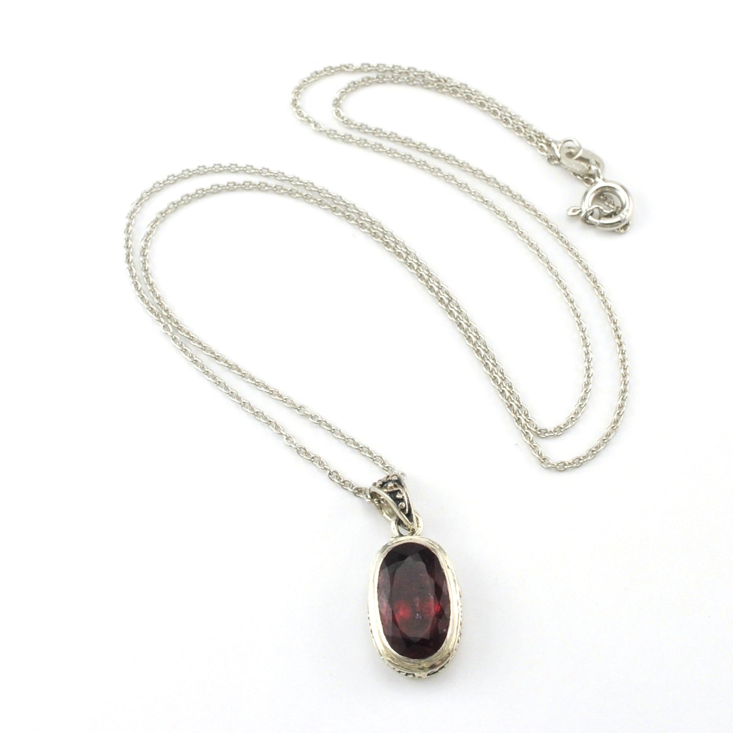 Sterling Silver Tourmaline 8x13mm Oval Bali Necklace