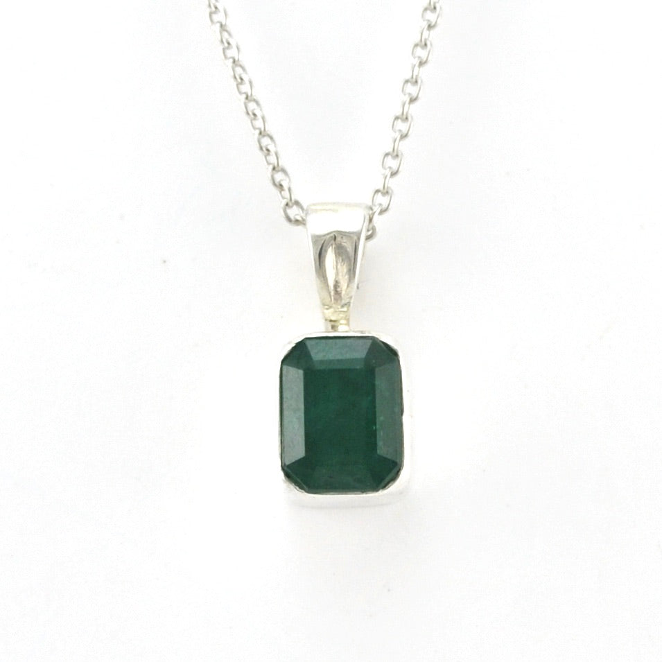 Front View Silver Emerald 6x8mm Rectangle Necklace