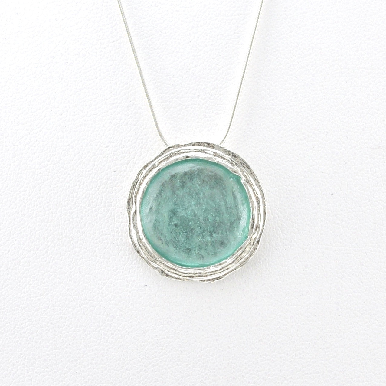 Front View Silver Roman Glass 18mm Round Necklace