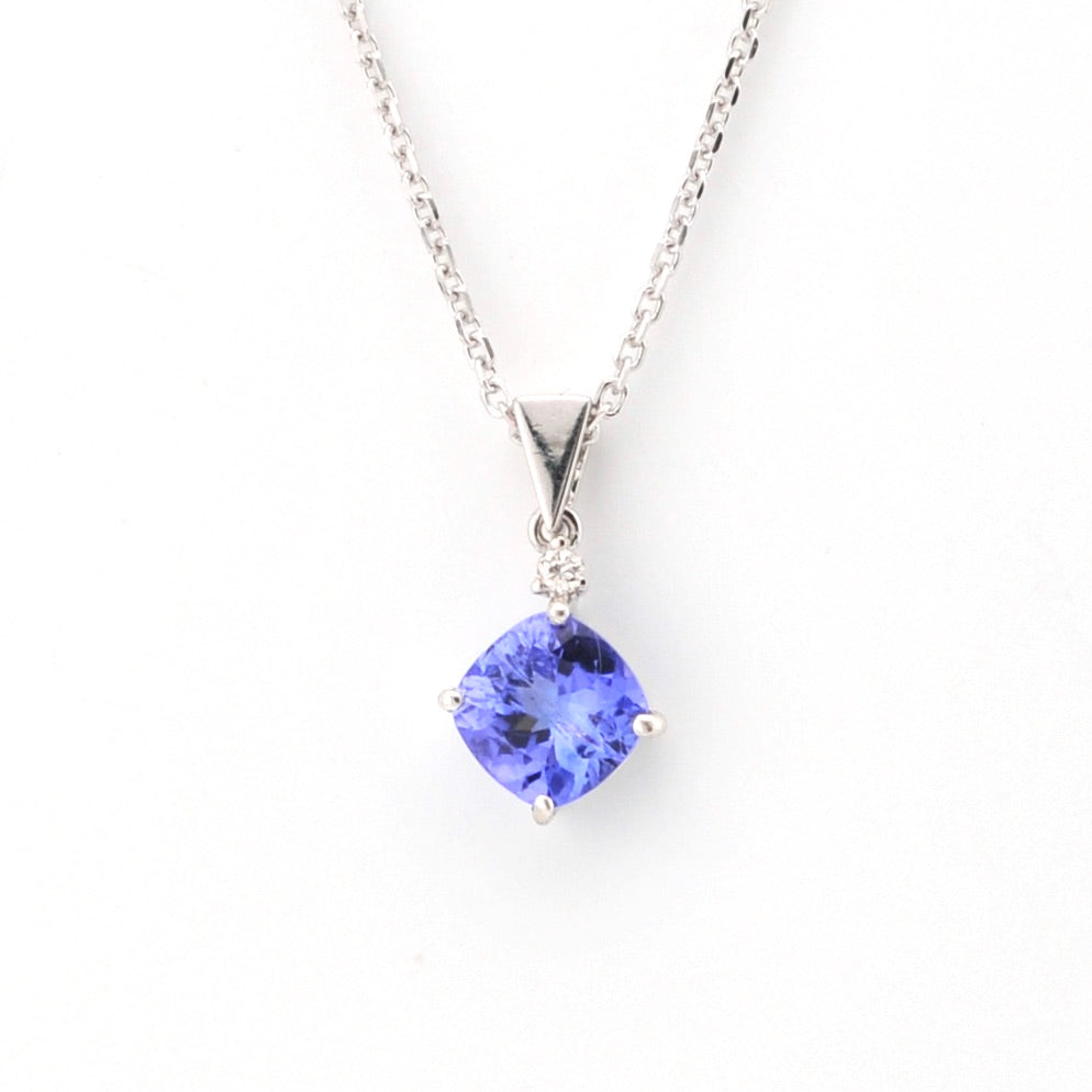 Front View Silver Tanzanite 1.46ct Diamond .02 Necklace