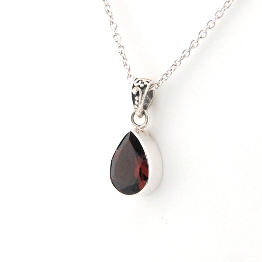 Sterling Silver Garnet 7x10mm Teardrop Bali Necklace
