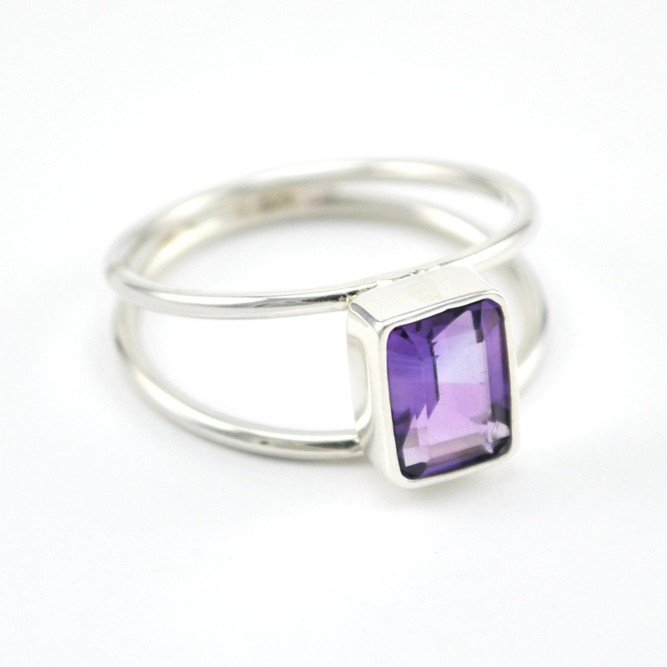 Side View Silver Amethyst 6x8mm Rectangle 2 Band Ring