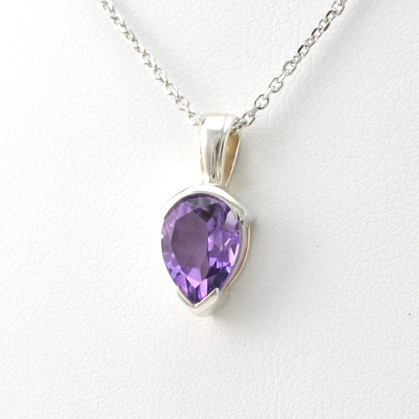 Side View Silver Amethyst 7x9mm Pear Necklace