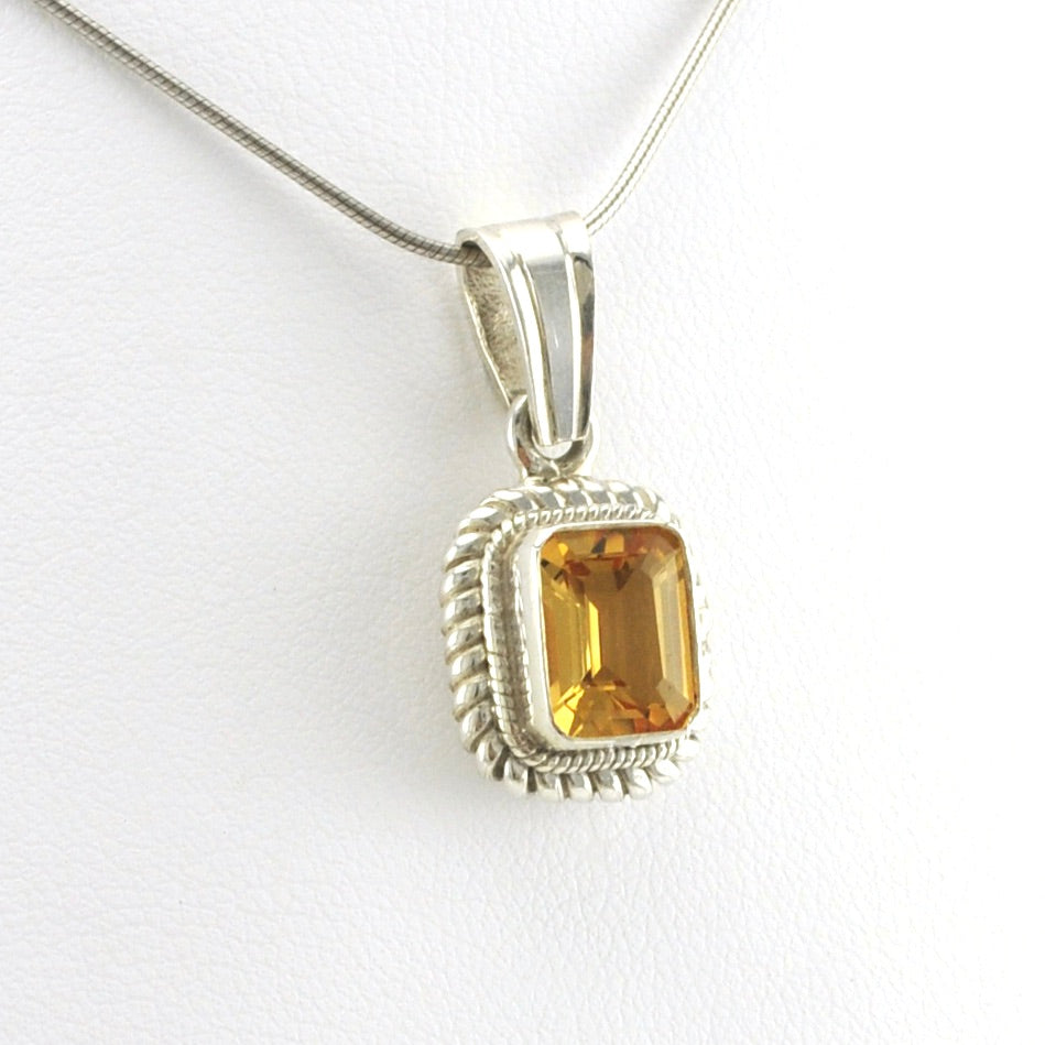 Side View Silver Citrine 7x9mm Rectangle Pendant