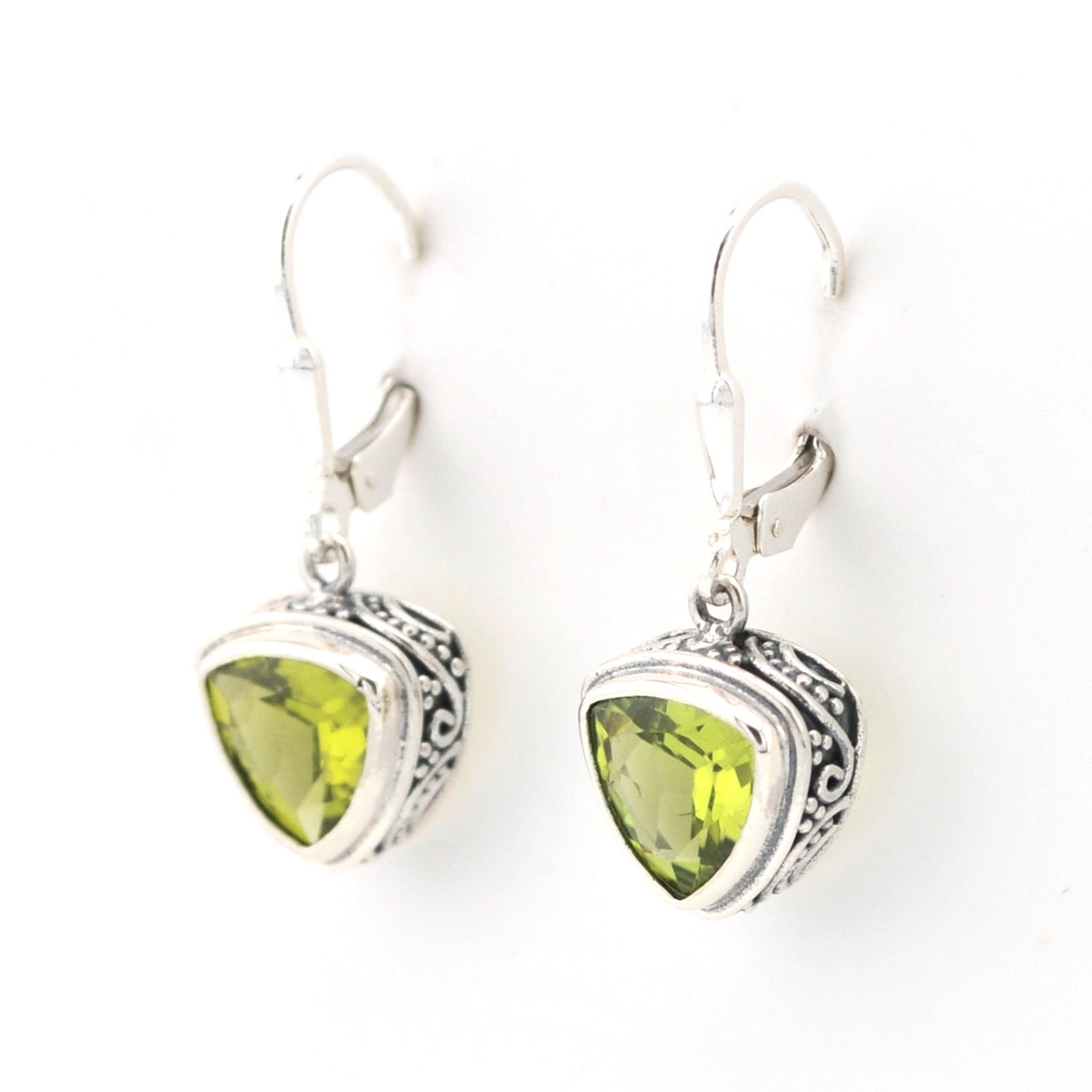 Side View Silver Peridot 9mm Trillion Bali Earrings