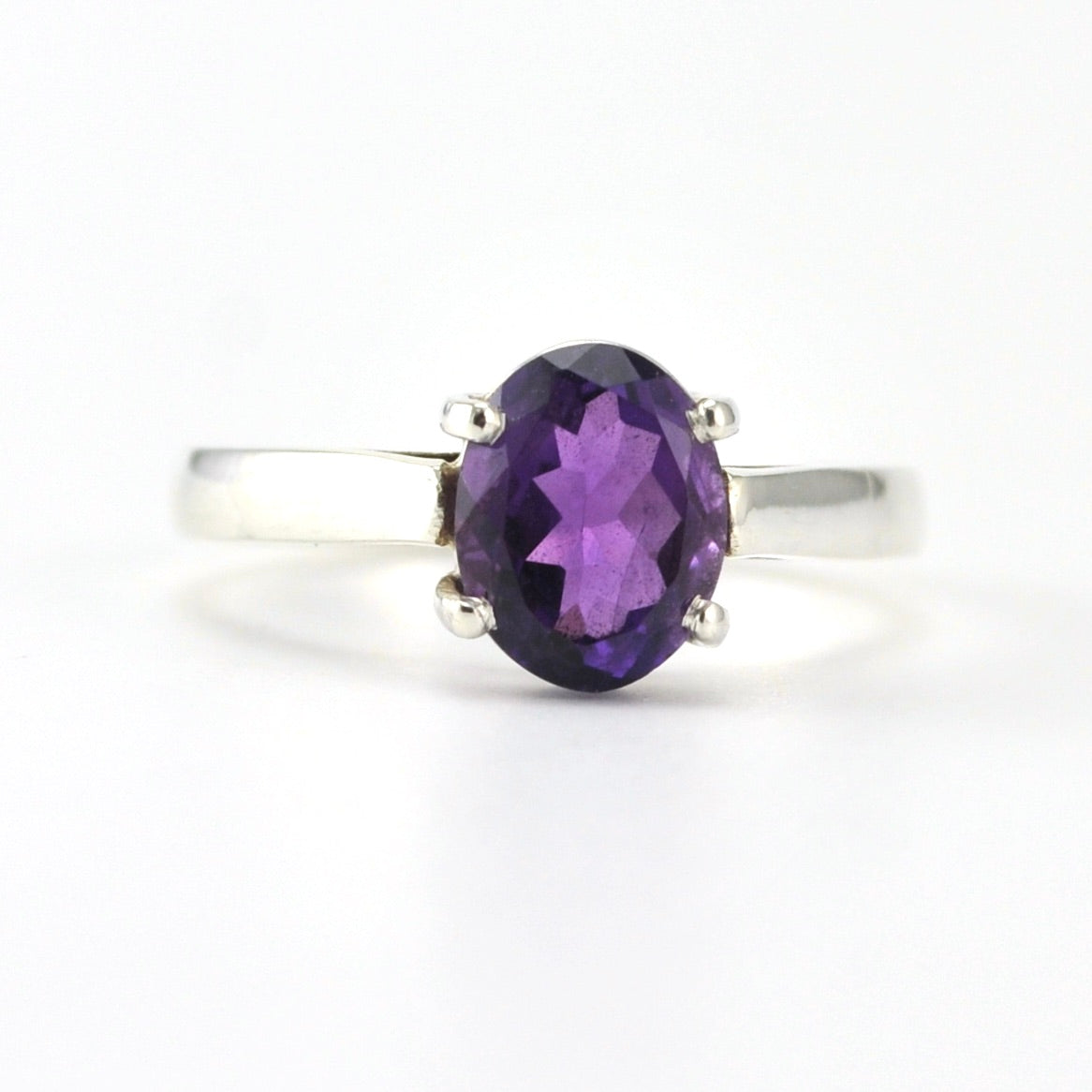 Silver Amethyst 7x9mm Prong Set Oval Ring