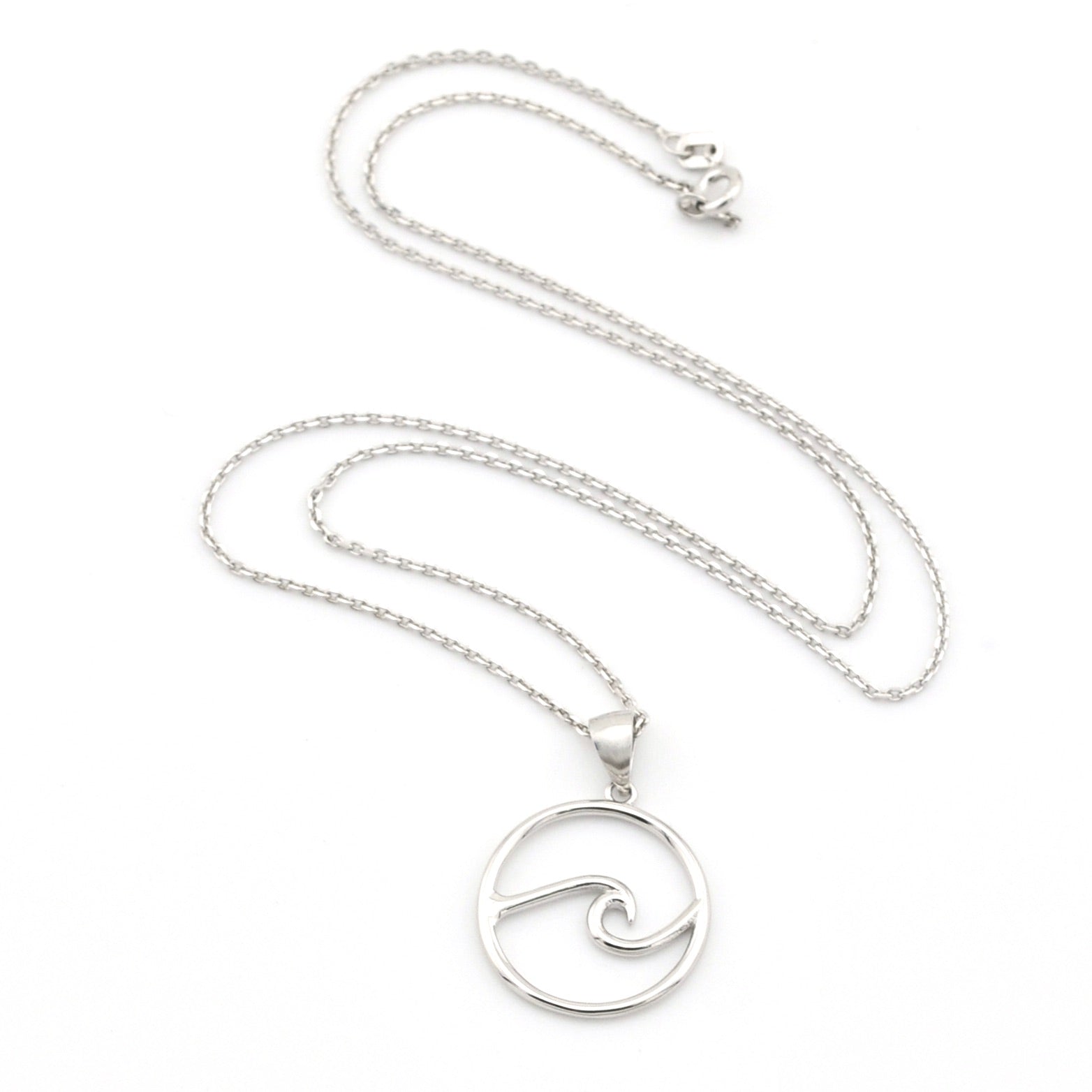Silver Circle Wave Necklace