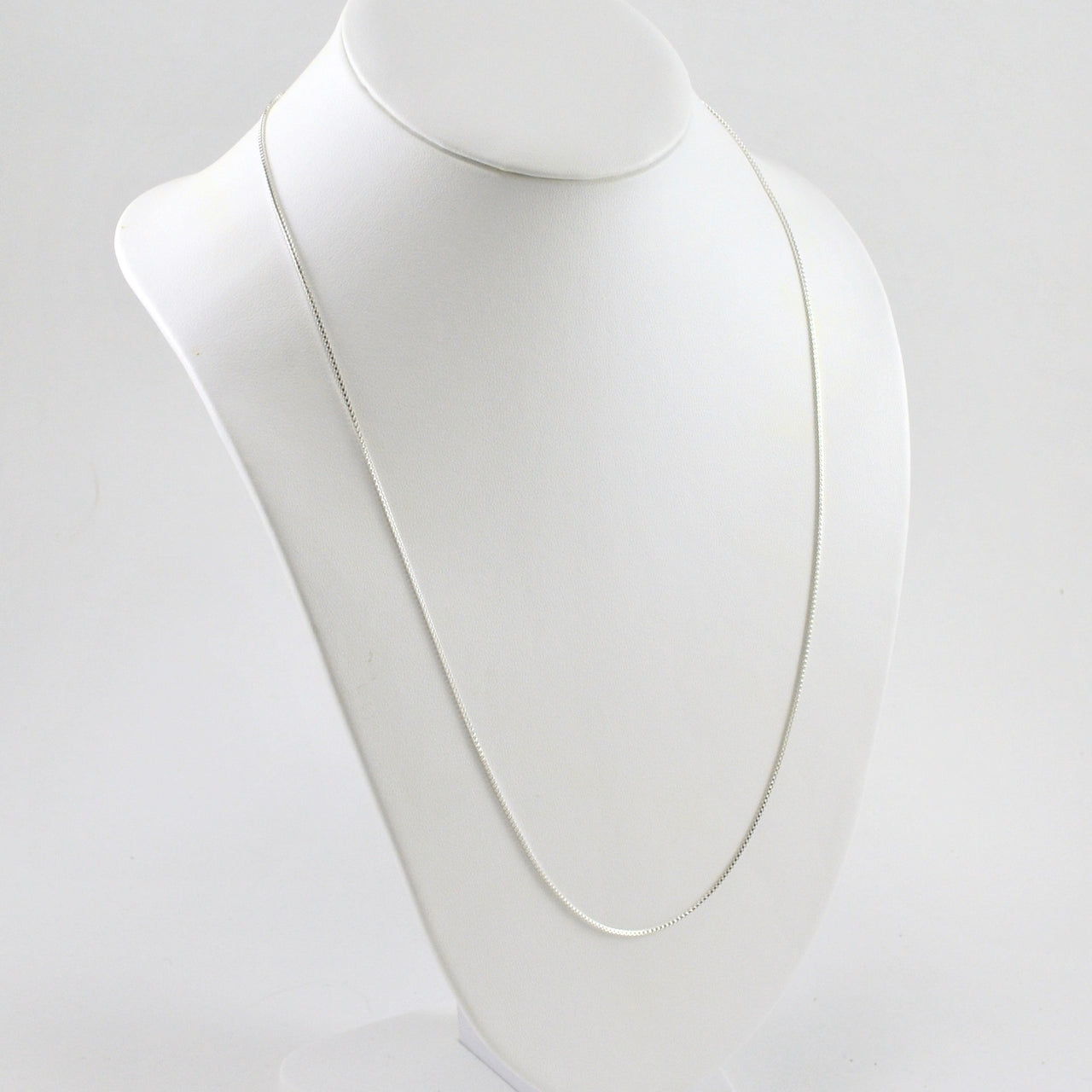 Side View Sterling Silver 24 Inch Box 019 Chain