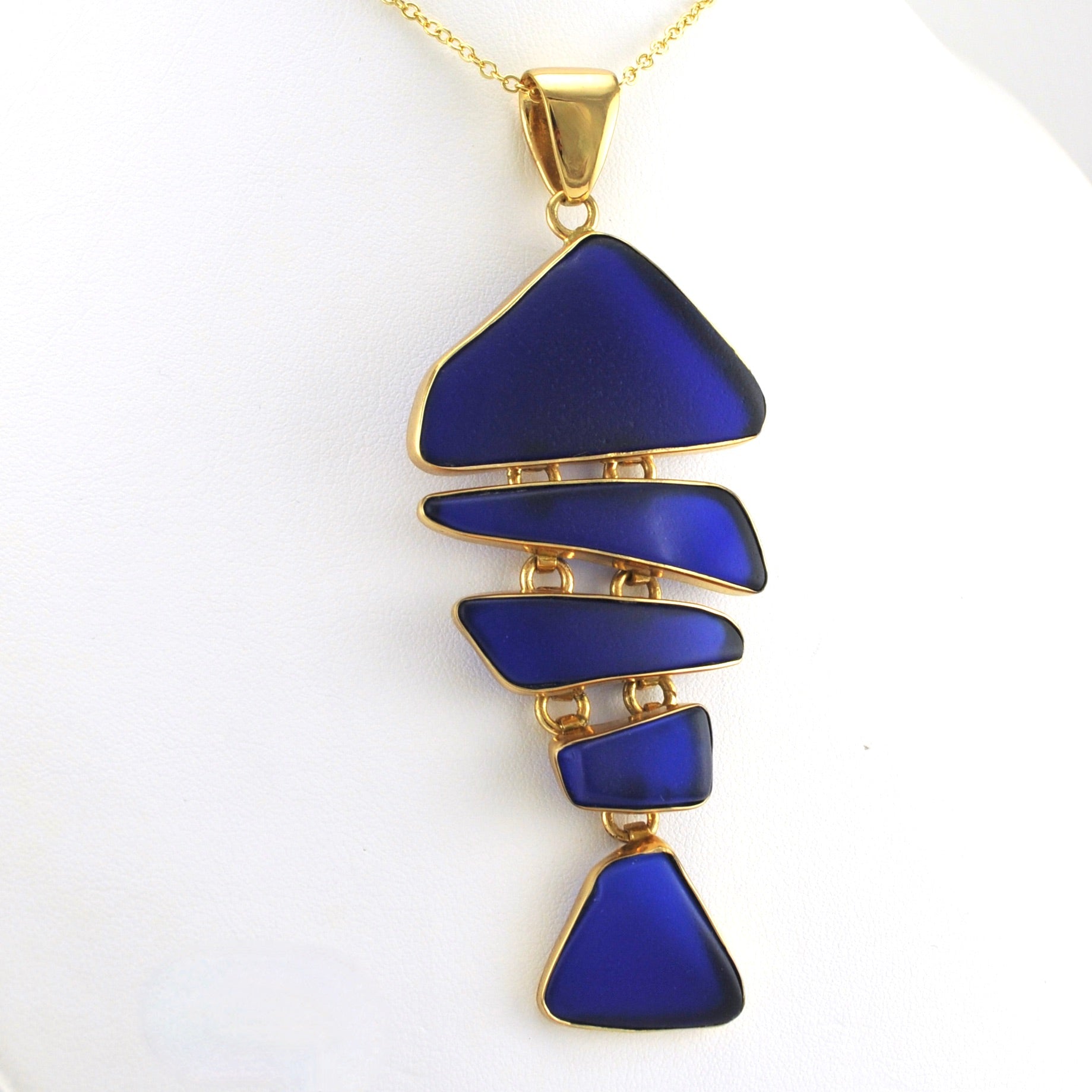Alt View Alchemía Recycled Glass Cobalt Large Fish Pendant