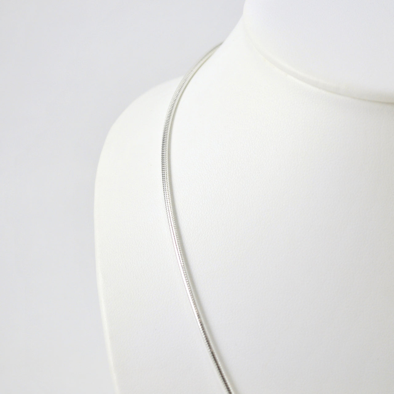 Alt View Sterling Silver 20 Inch Snake 050 Chain