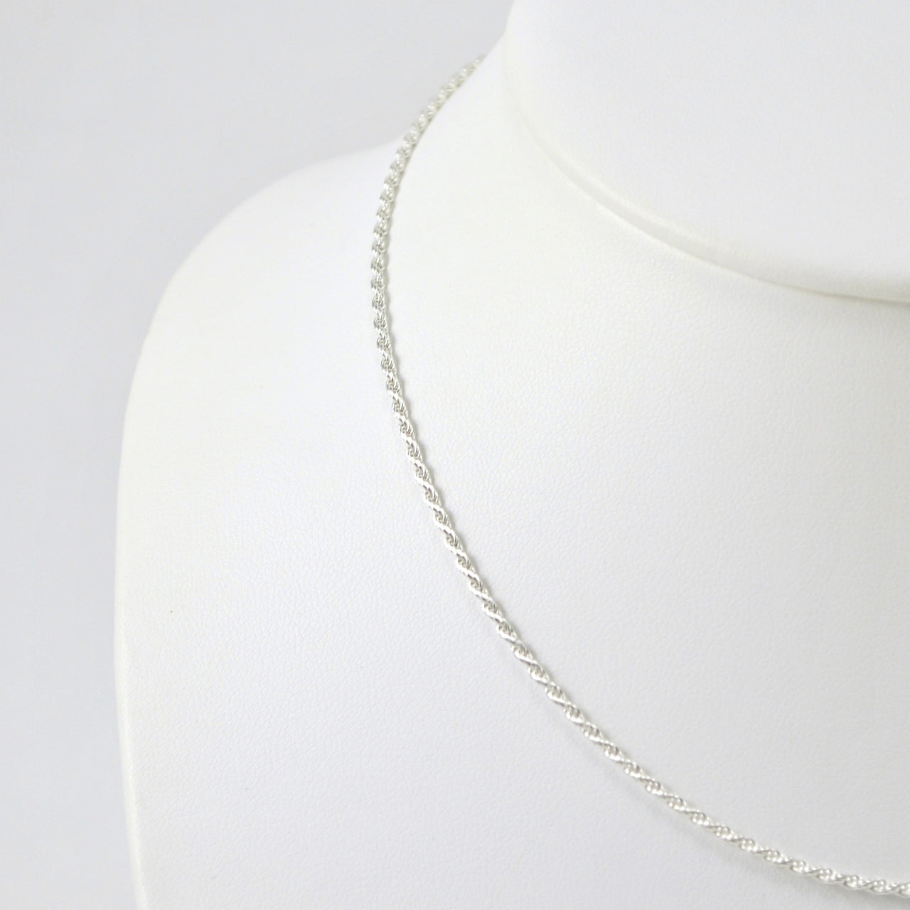 Alt View Sterling Silver 16 Inch Rope 035 Chain