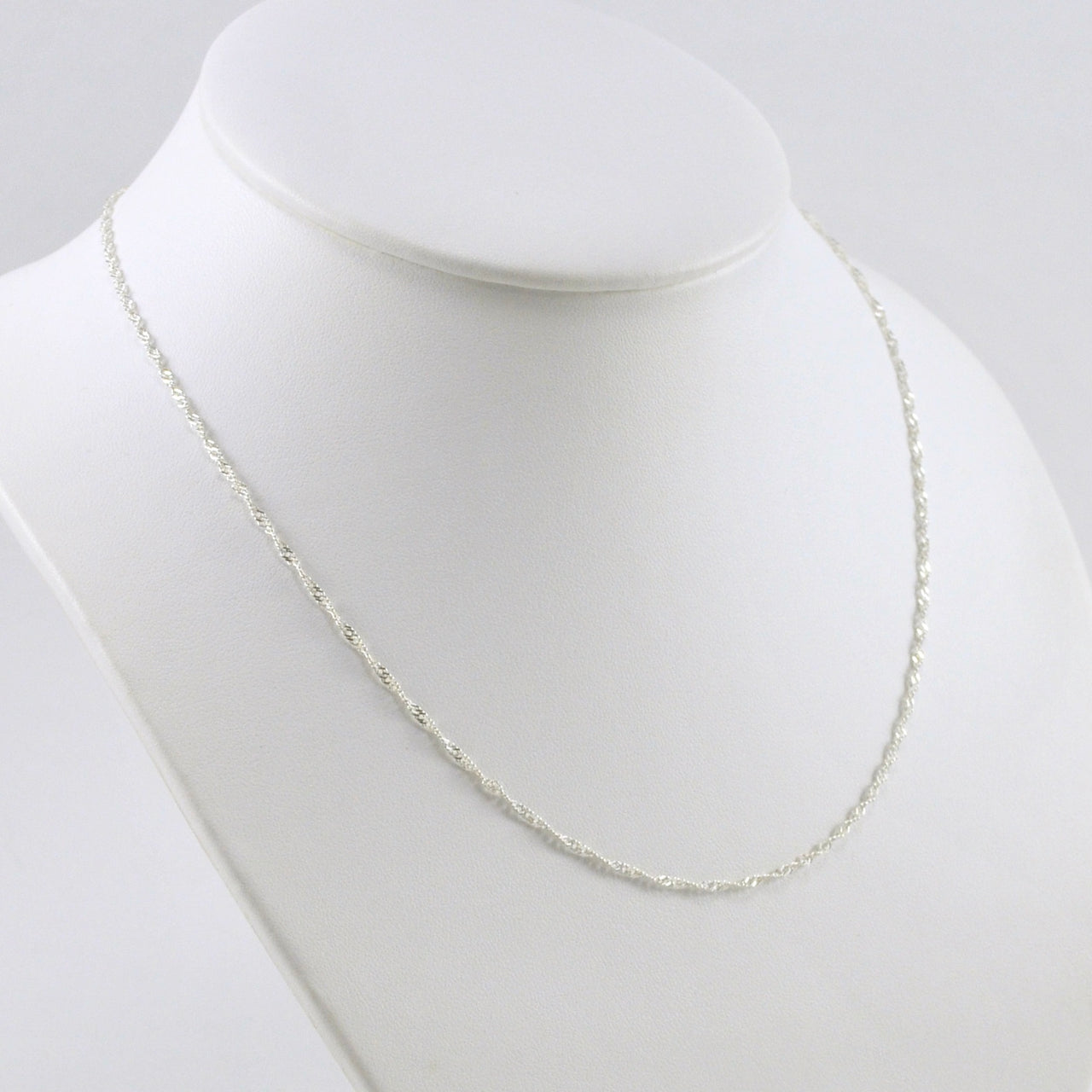 Side View Sterling Silver 18 Inch Singapore 025 Chain